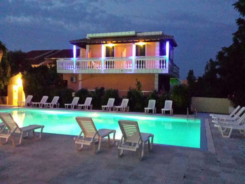 Nikolas Club Kávos Екстериор снимка